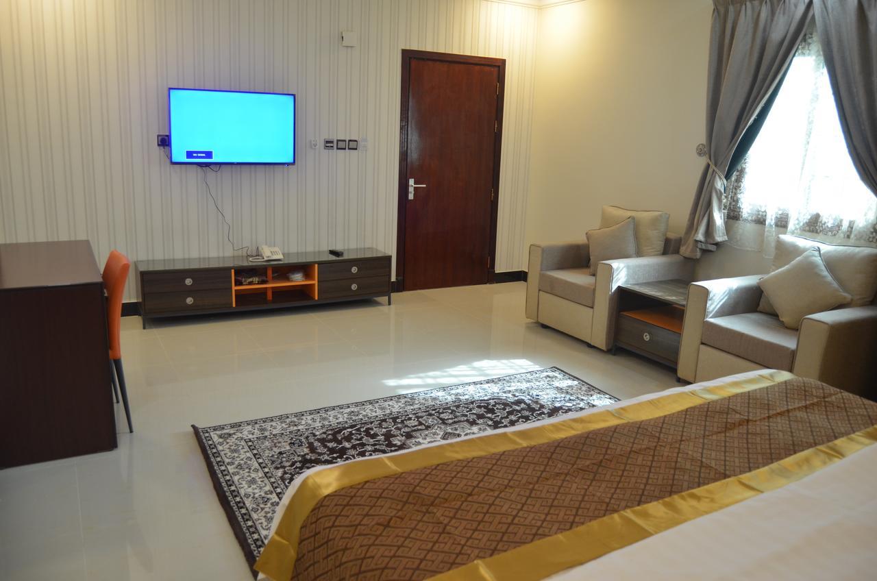 Almanzel Althahabi Aparthotel Dammam Exteriör bild